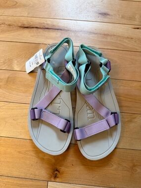NWT LL Bean Katahdin 4-point Women's Sport Sandals—Size 7